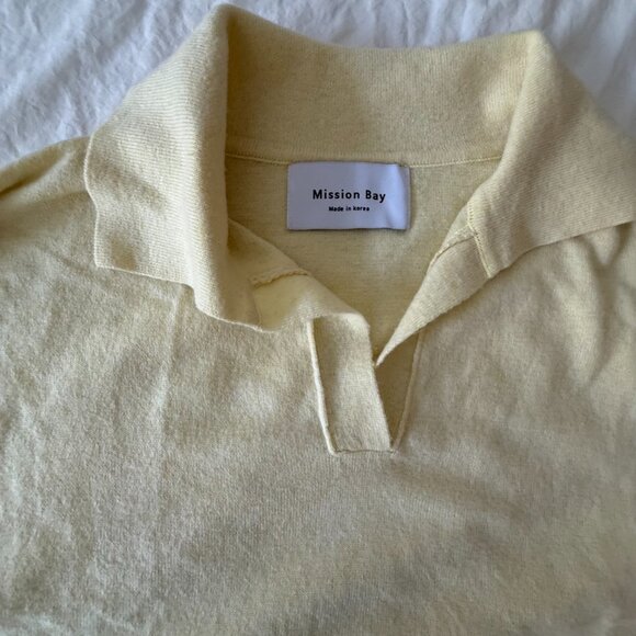 Mission Bay Moneta Knit Sweater – butter Yellow | One Size - Picture 2 of 3